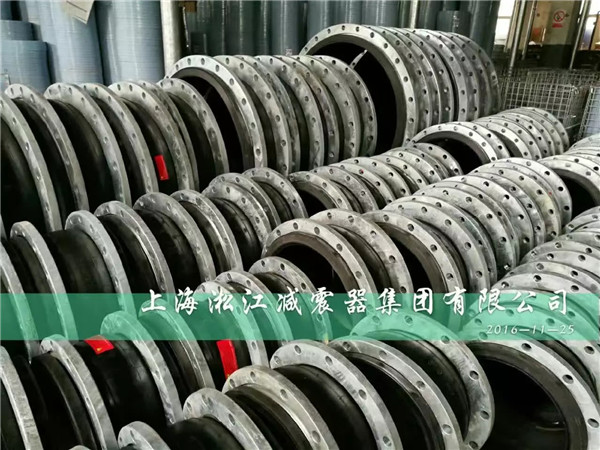发往新疆乌鲁木齐市政排污工程*批橡胶软接头