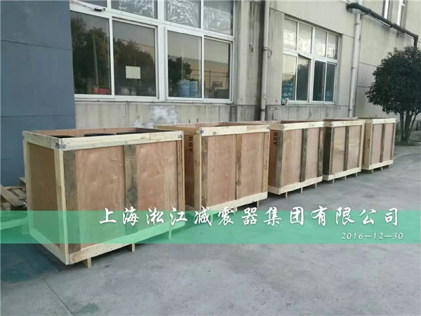 淞江集团在常州，为某工厂订做橡胶软接头